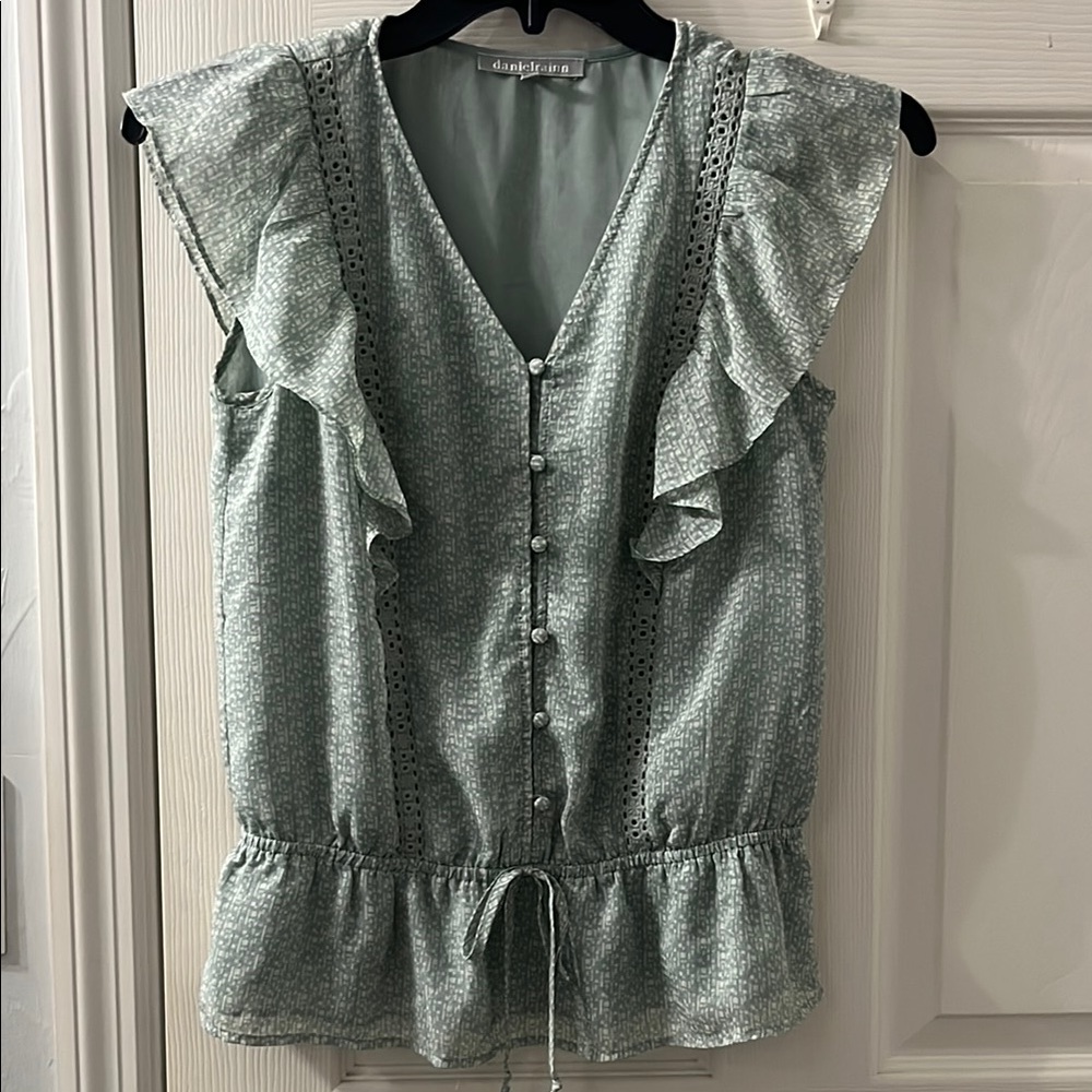 Daniel Rainn Green Ruffled Peplum Blouse